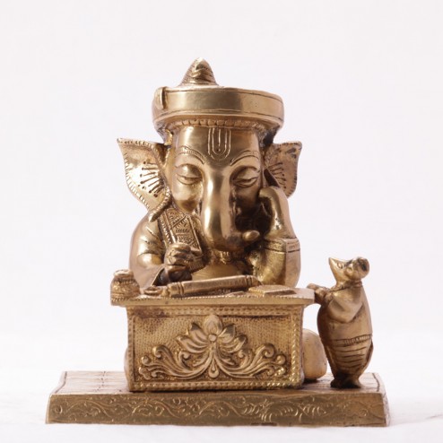Writteing Ganesha